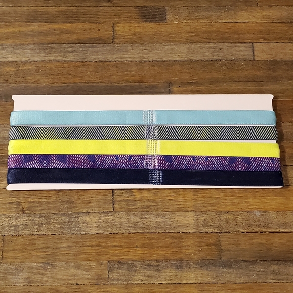 SOLD-Nike Women's Skinny Head Band 5-Pack - Picture 3 of 5